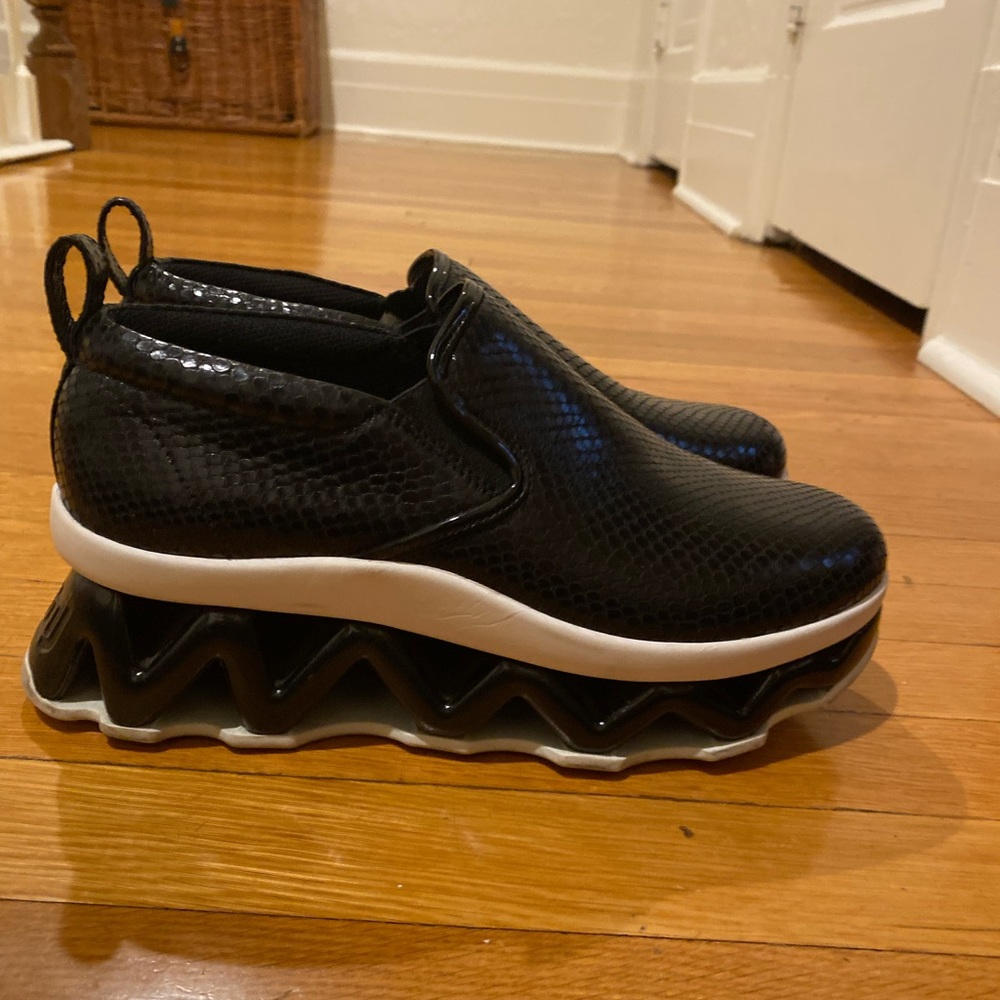 Marc by Marc Jacobs Platform Sneakers